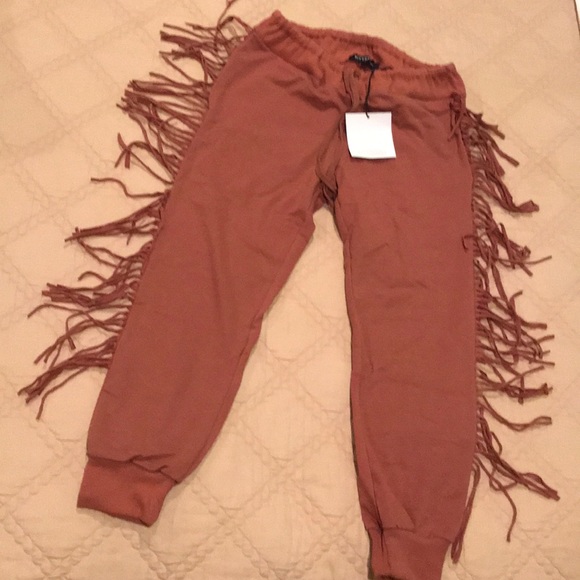 Kittenish Pants - Luxe Lounge Fringe Jogger In Blush